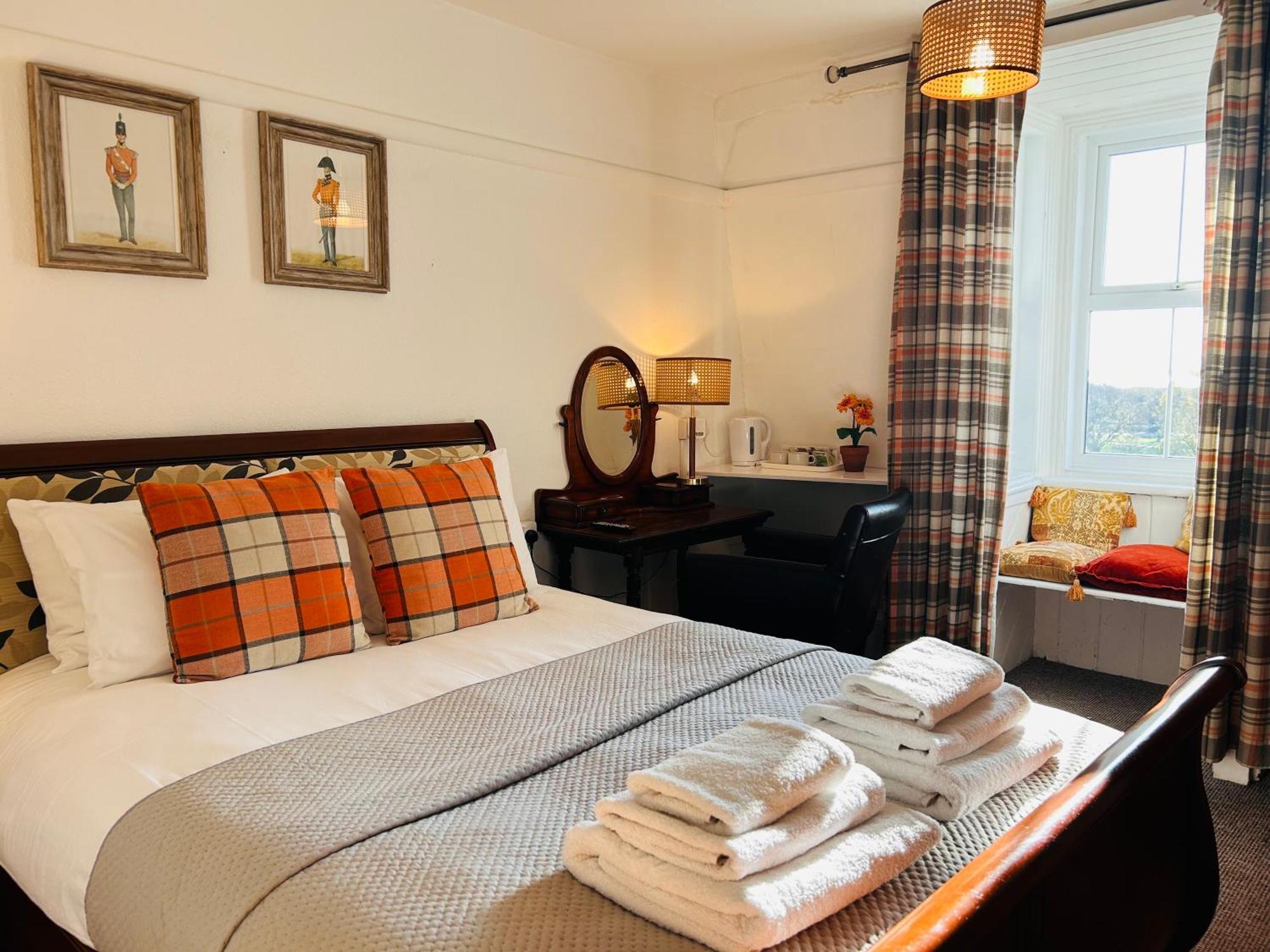 بورتسماوث Clarence Quarters Self-Catering Guest House المظهر الخارجي الصورة