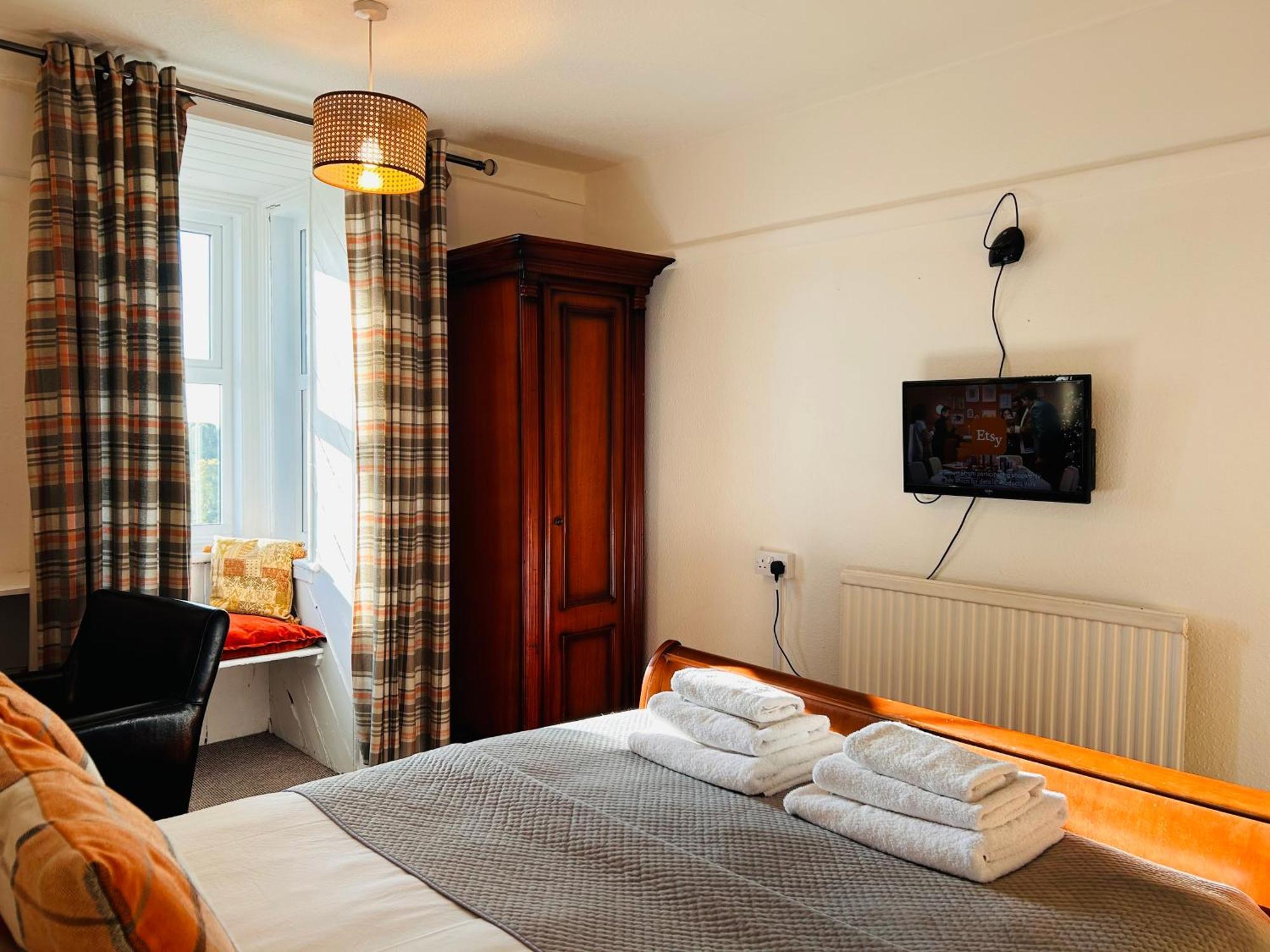 بورتسماوث Clarence Quarters Self-Catering Guest House المظهر الخارجي الصورة